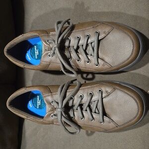 Nunn Bush Kore City Walk Lace to Toe Oxford Sz 11